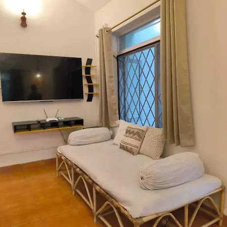 Beachside Apartment - Cozy By The Sea Goa Panaji Exterior photo