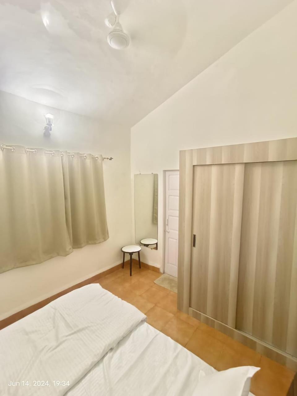 Beachside - Cozy By The Sea Goa Holiday home Panaji