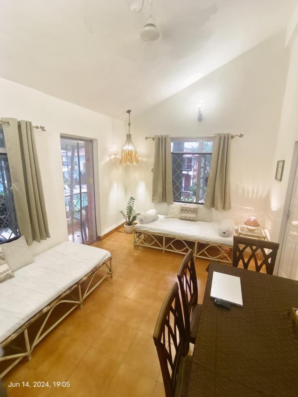 Beachside - Cozy By The Sea Goa *